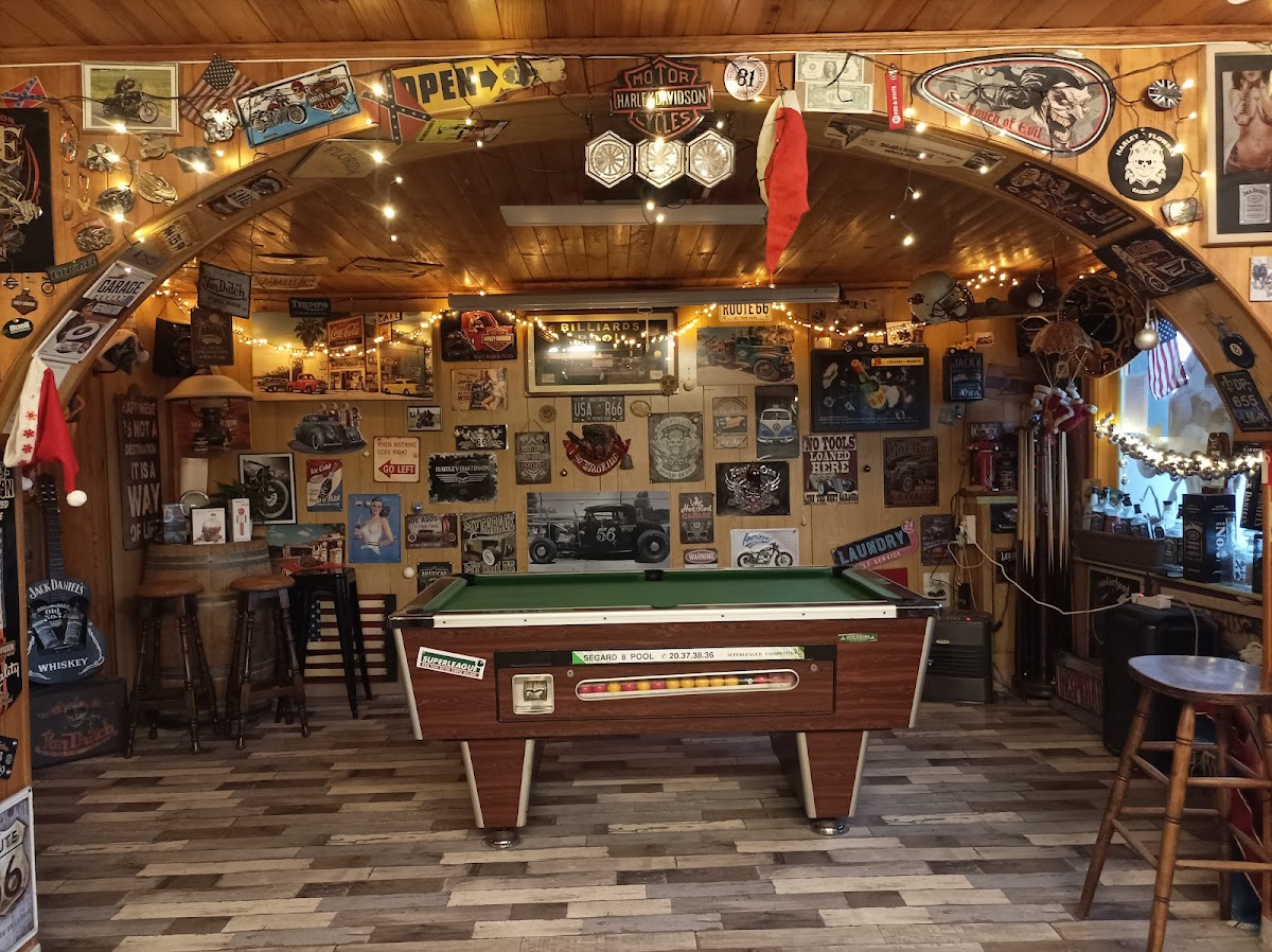 Au rendez-vous des sans moustache - 4