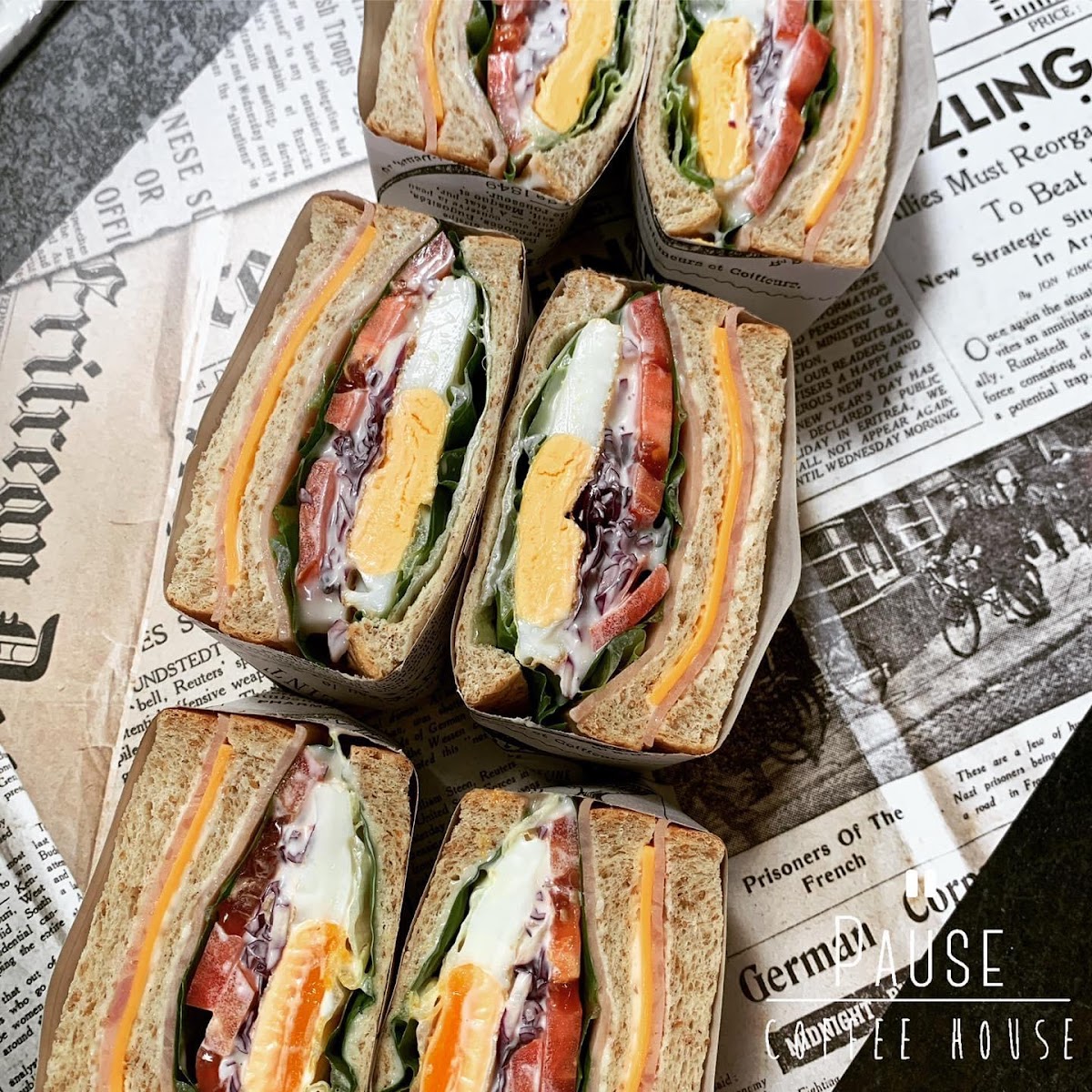 Pause Coffee House - 3