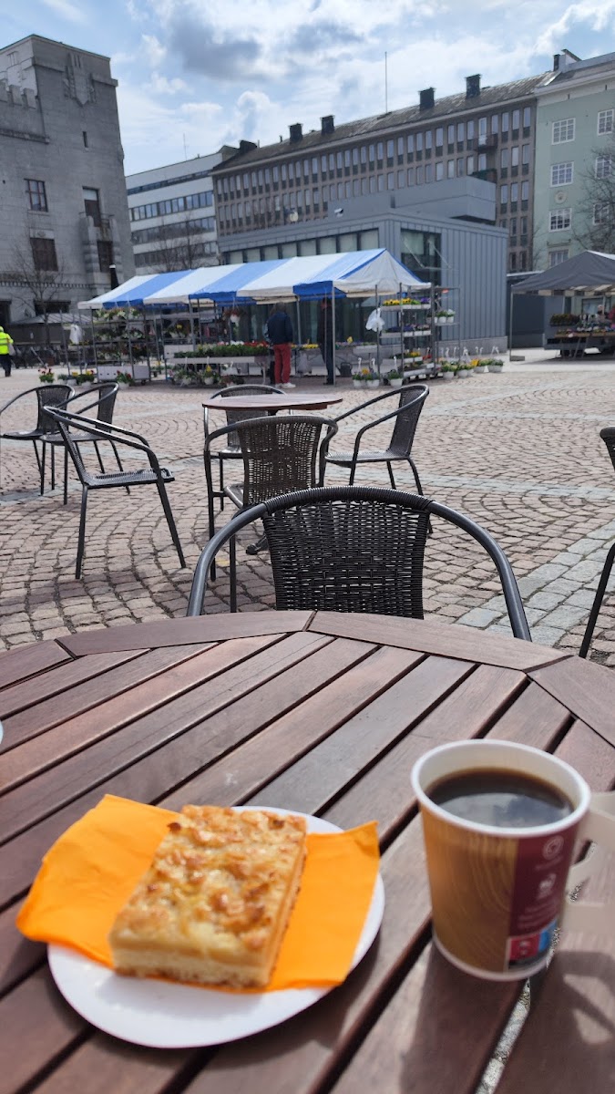 Torikahvila Kahvipaussi