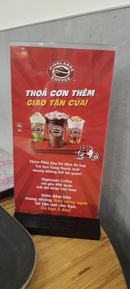 Highlands Coffee THE SUN AVENUE - 5