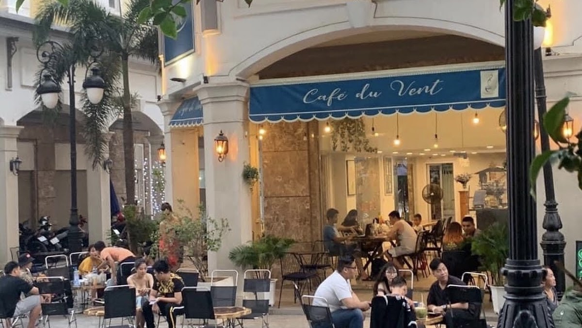 Cafe vent pegasuite quận 8