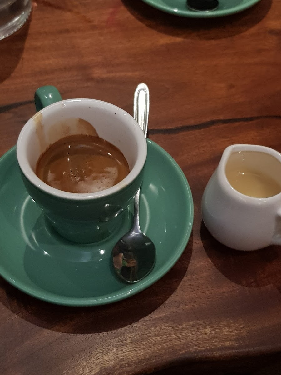 C.O.C Saigon Cafe - 6