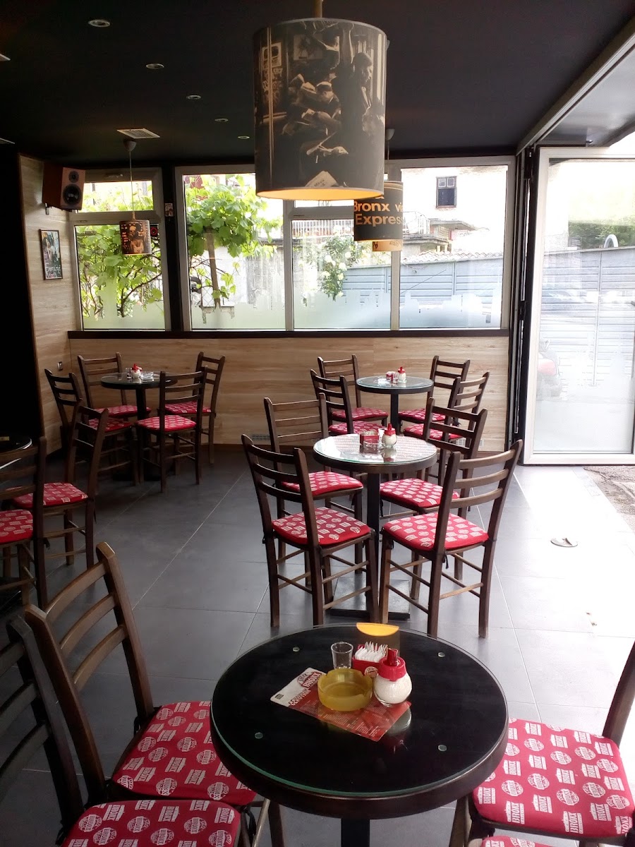Caffe Bronx - 6