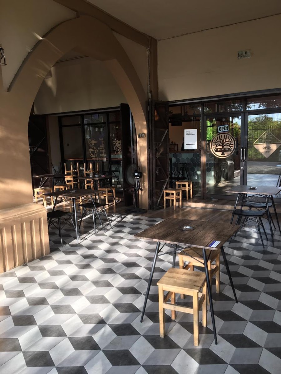 Bring.In Cafe