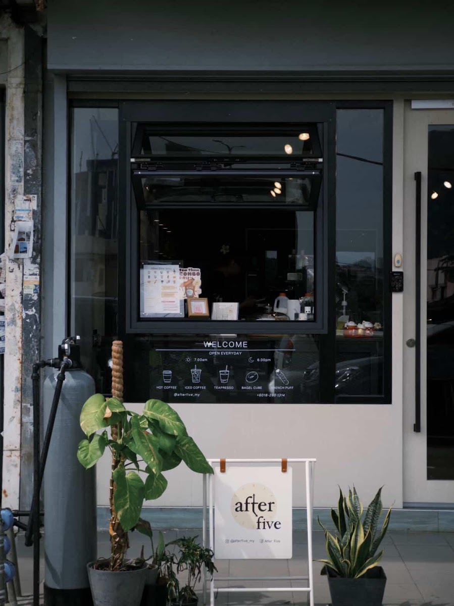 After Five Coffee - Taman Connaught, Cheras