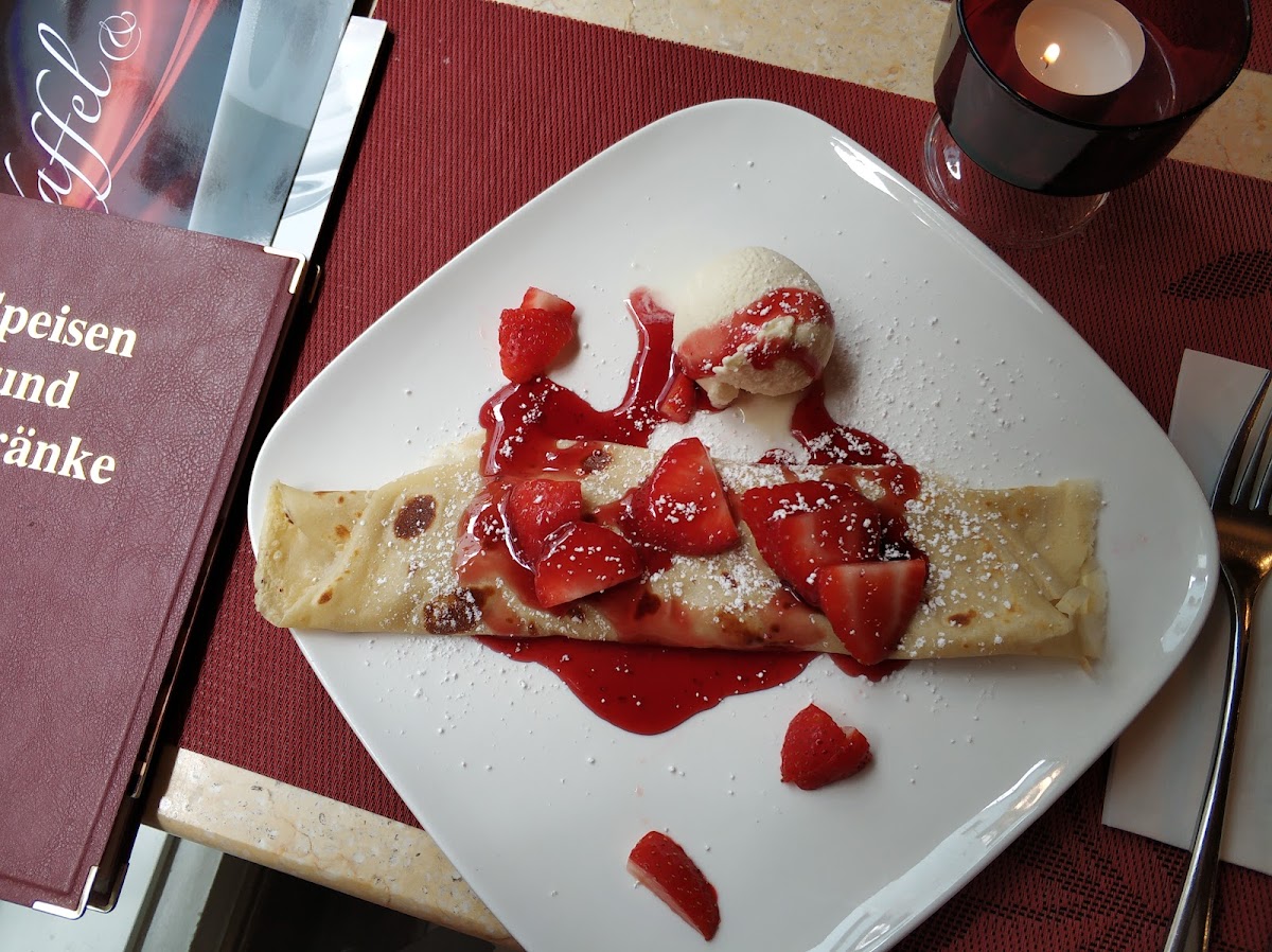 Suß & Salzig - Cafe Eisdiele Deli - 10