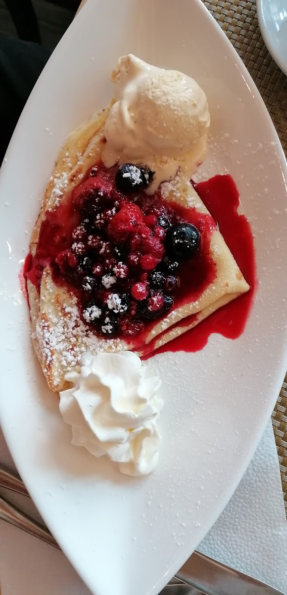 Suß & Salzig - Cafe Eisdiele Deli - 7