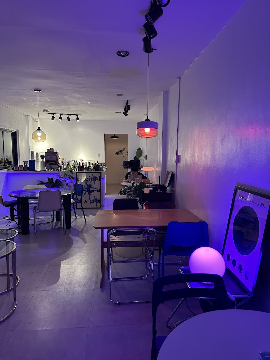 NoDoze Coffee Lounge