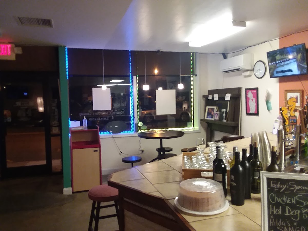 Hilda's Place: Where Art Lives