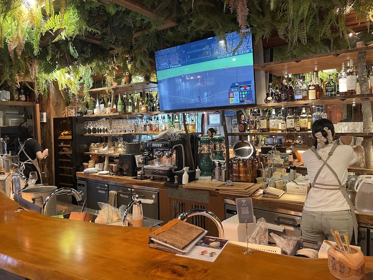 L.VERUS Tokyo -Cafe&Bar- - 3