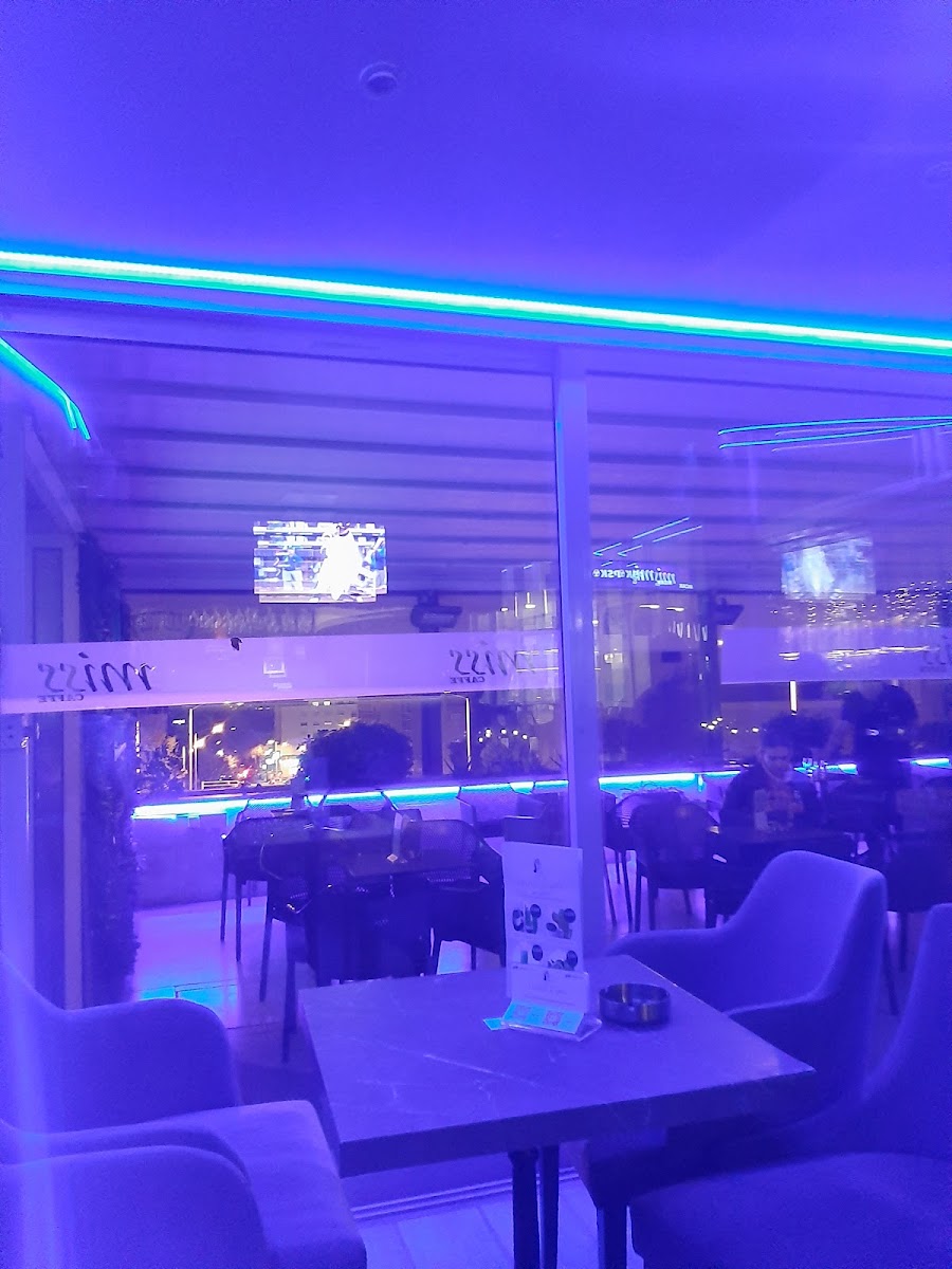 Caffe Bar Latino & Miss - 4