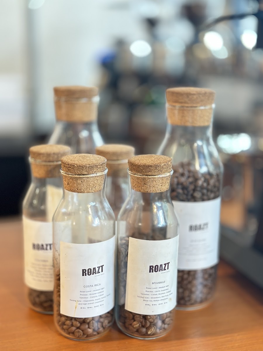 Roazt community coffee people - 8