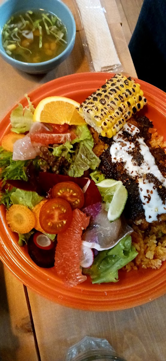 FREELY&CAFE (フリーリィアンドカフェ) - 8