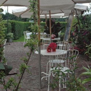 [H]eerlijk! Bed & Breakfast en Theetuin
