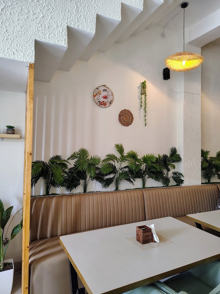 Ambrose Cafe n Restro