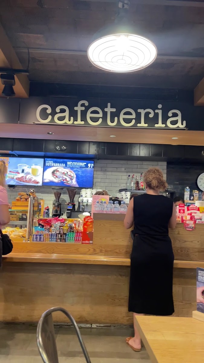 Mercat de l'Estacio - 6