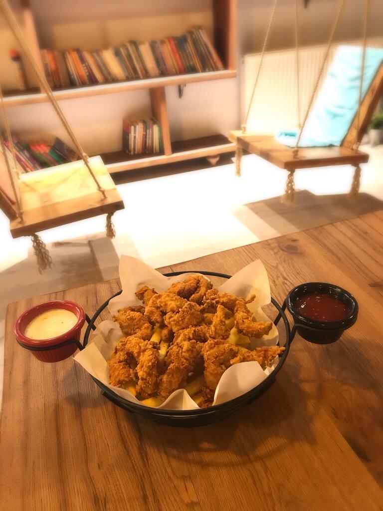 Silence Kütüphane Cafe - 5