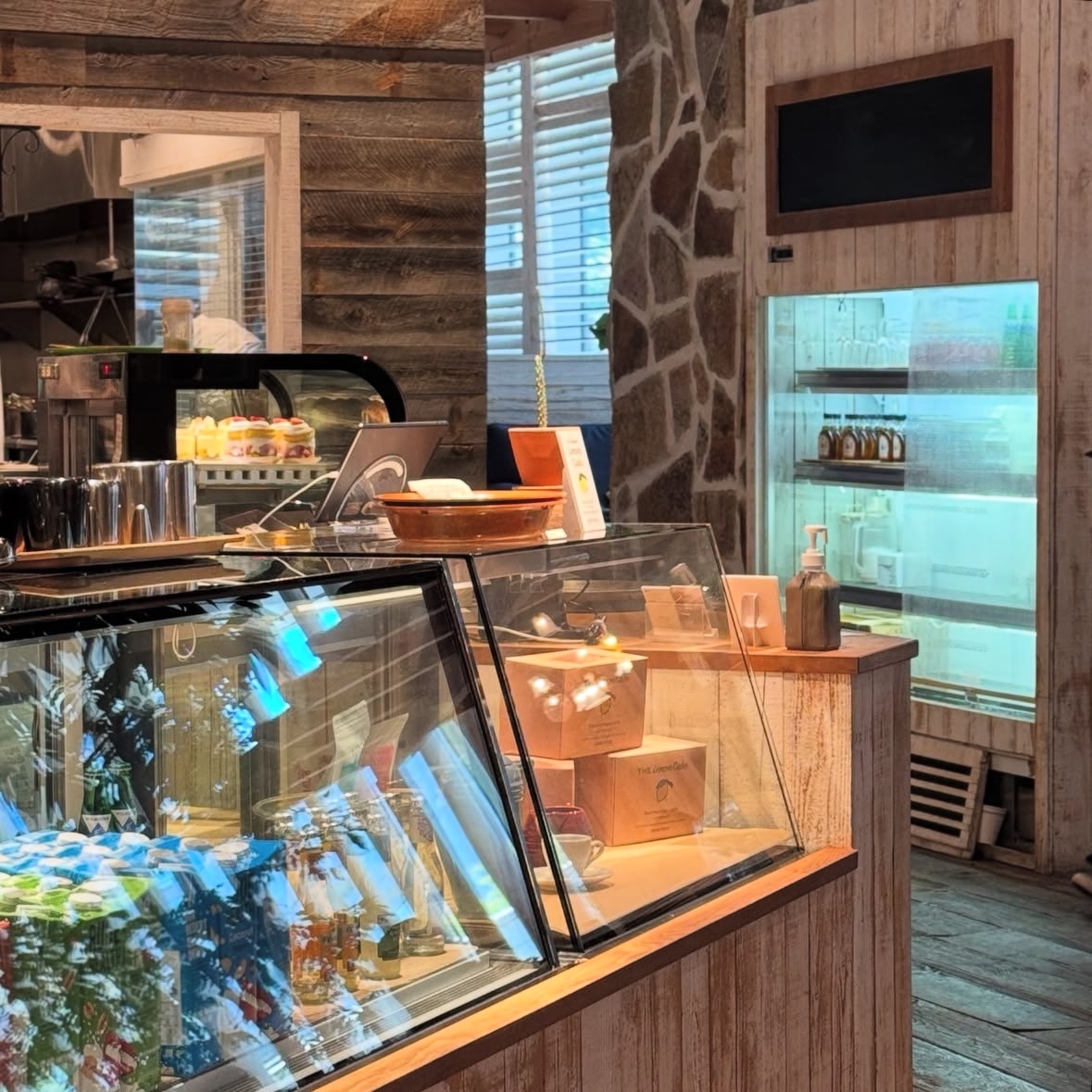 RHC CAFE Minatomirai - 3