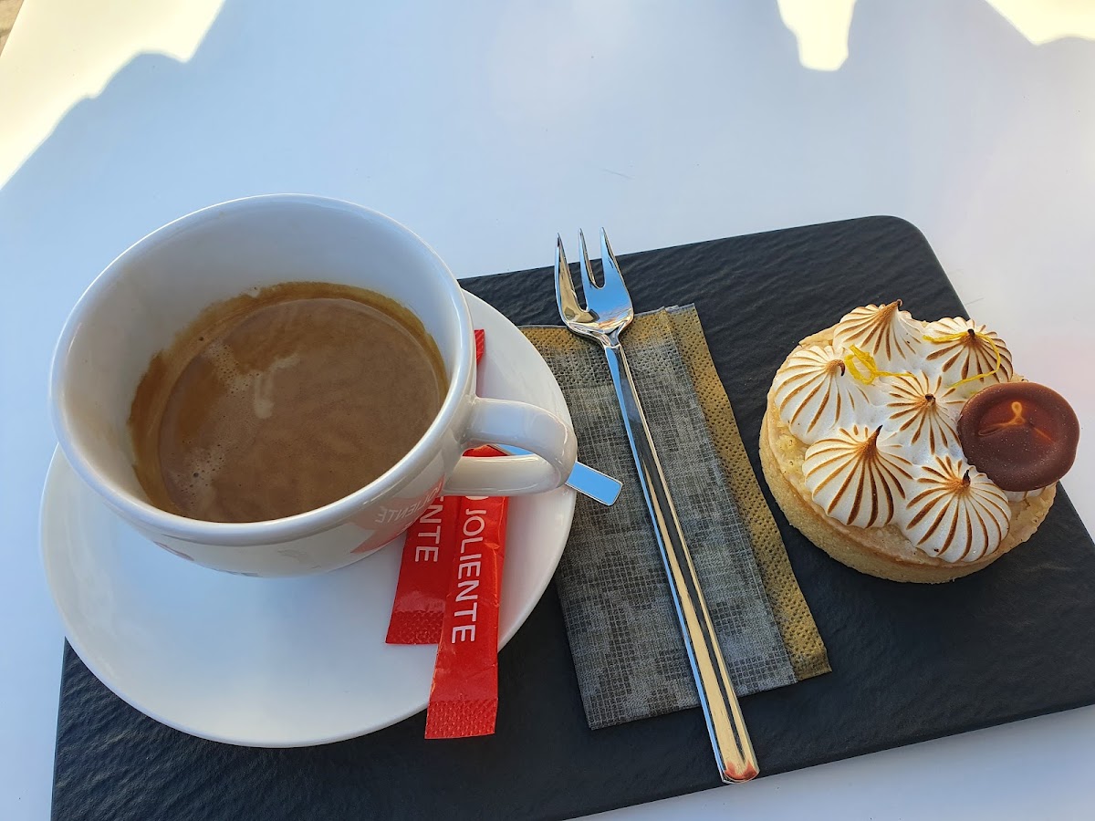 Café by Martina Becker - 9