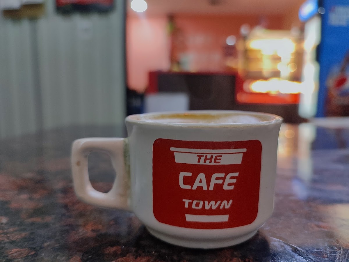 Cafe Town Restaurant - 2