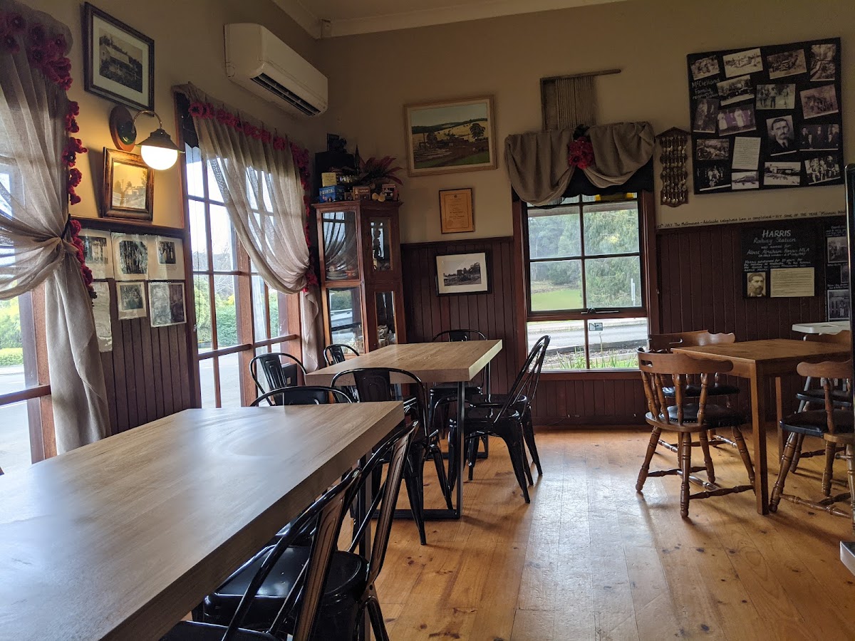 1914 Cafe & Bar - 4