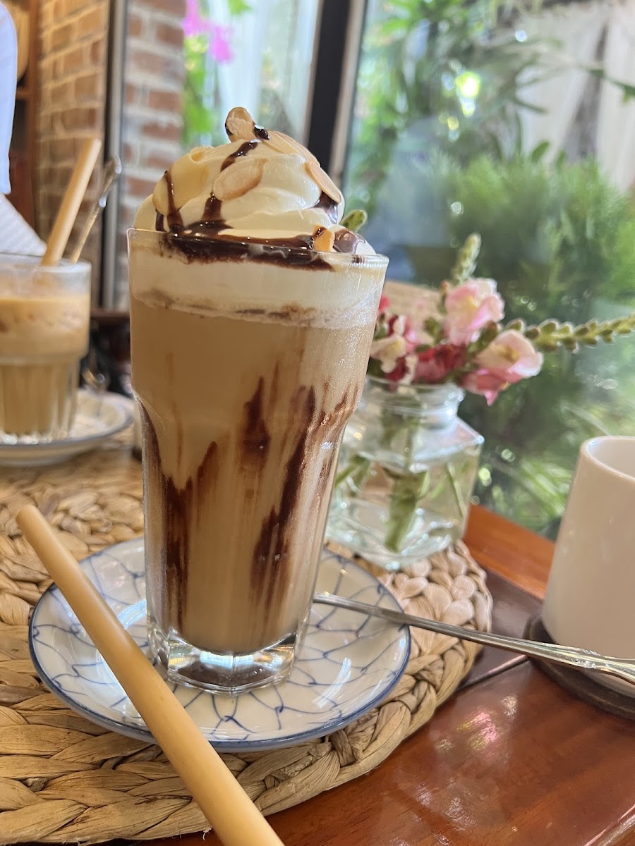 PHD book & coffee - 10