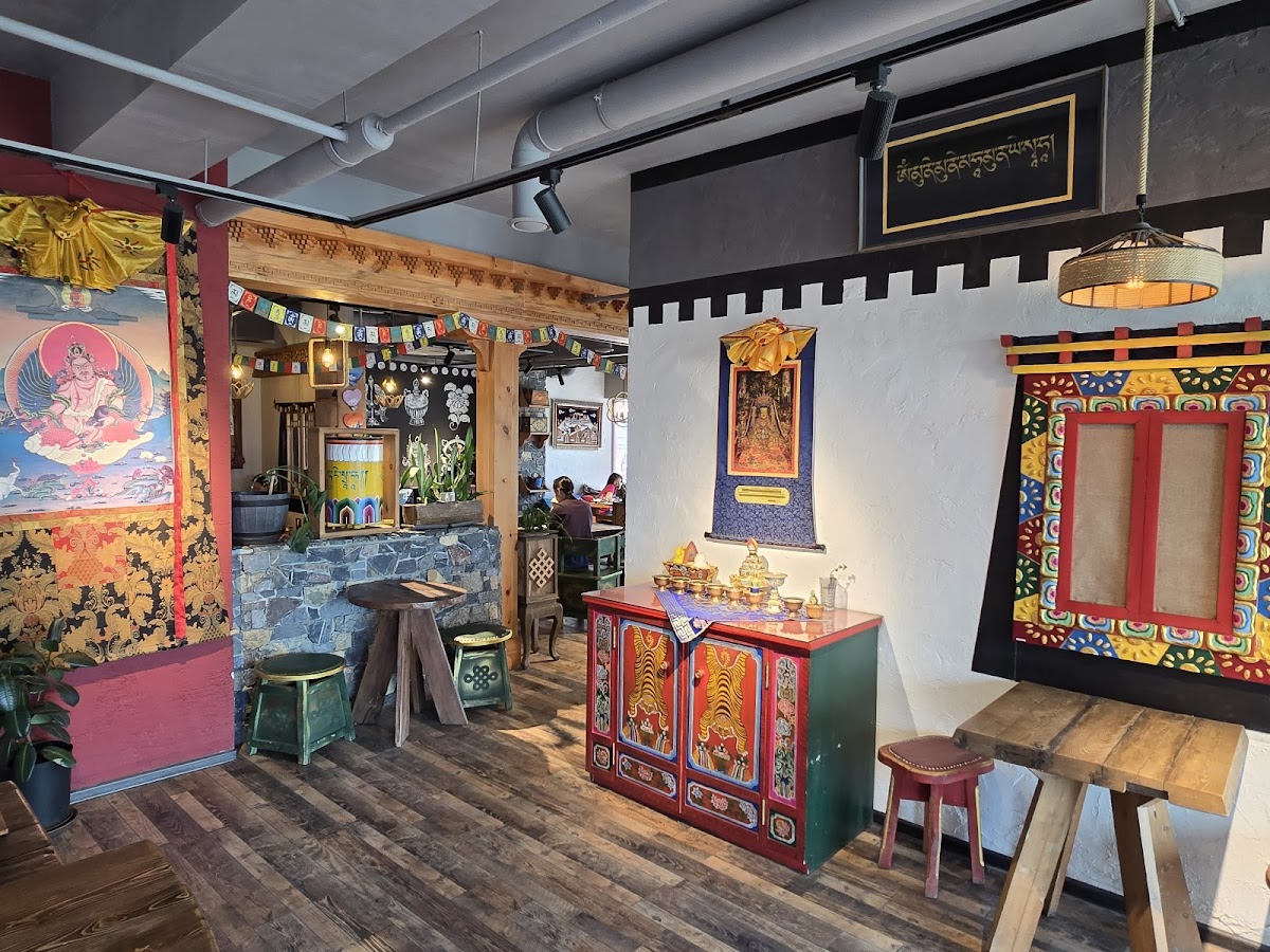 Potala coffee shop