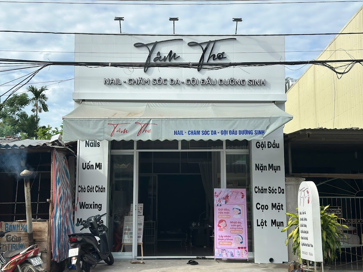 Tiệm trà hoa và cà phê KAT - 33 Xuân Diệu