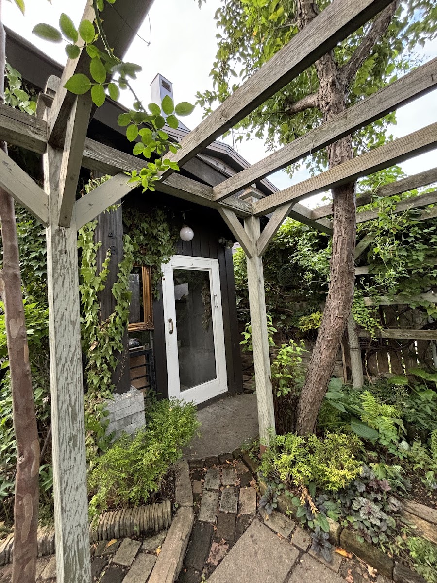 Flower Green & Cafe Parsli - 4