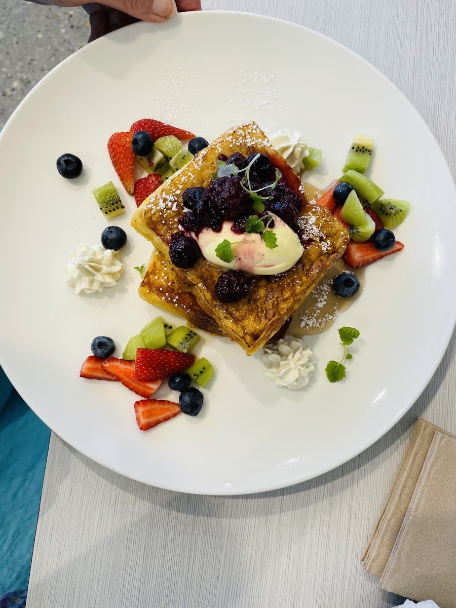 Skinny Dippers Cafe - 3