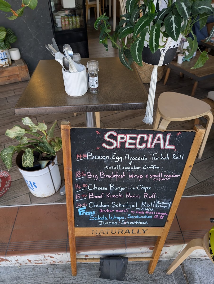 The Foliage Cafe - 1