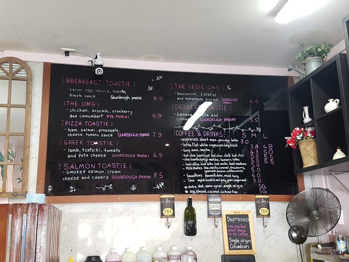 OMG Coffee & Toastie - 2