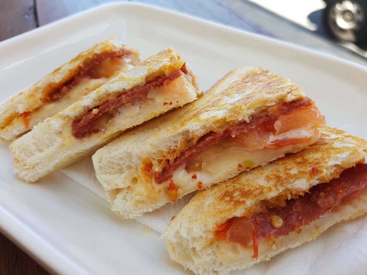 OMG Coffee & Toastie - 9
