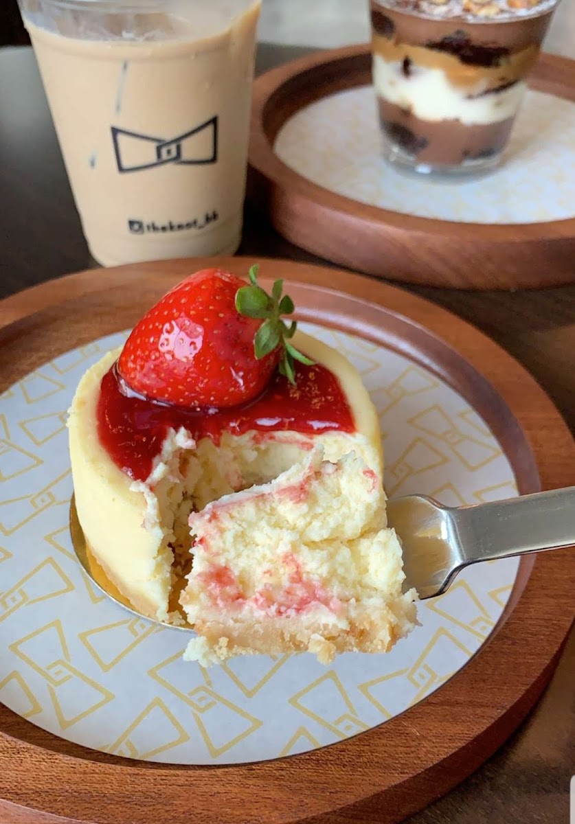 The Knot Coffee Bar - 8