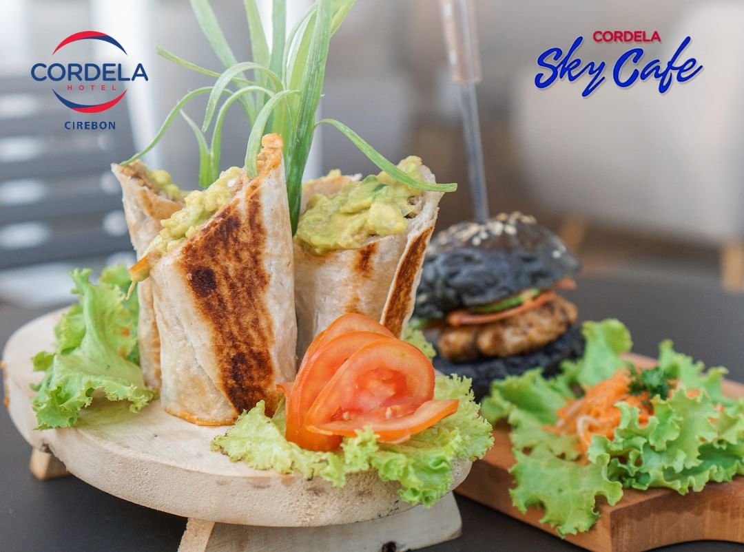 Sky Cafe By Cordela Hotel - 3