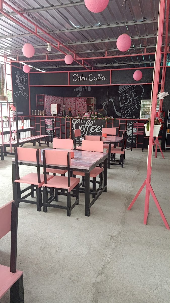 Chiko Cafe & Resto - 2