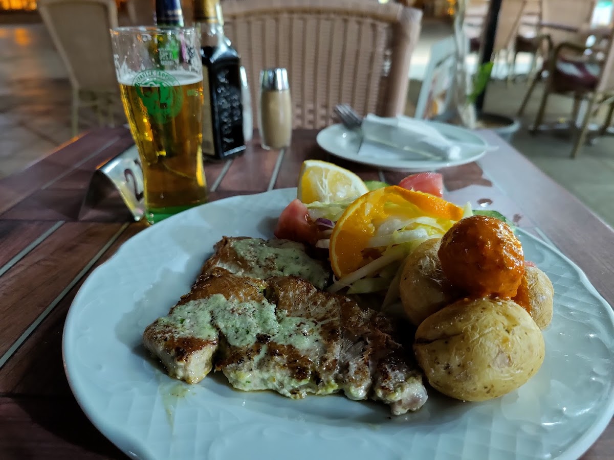 Bar Cafeteria Zero - 2