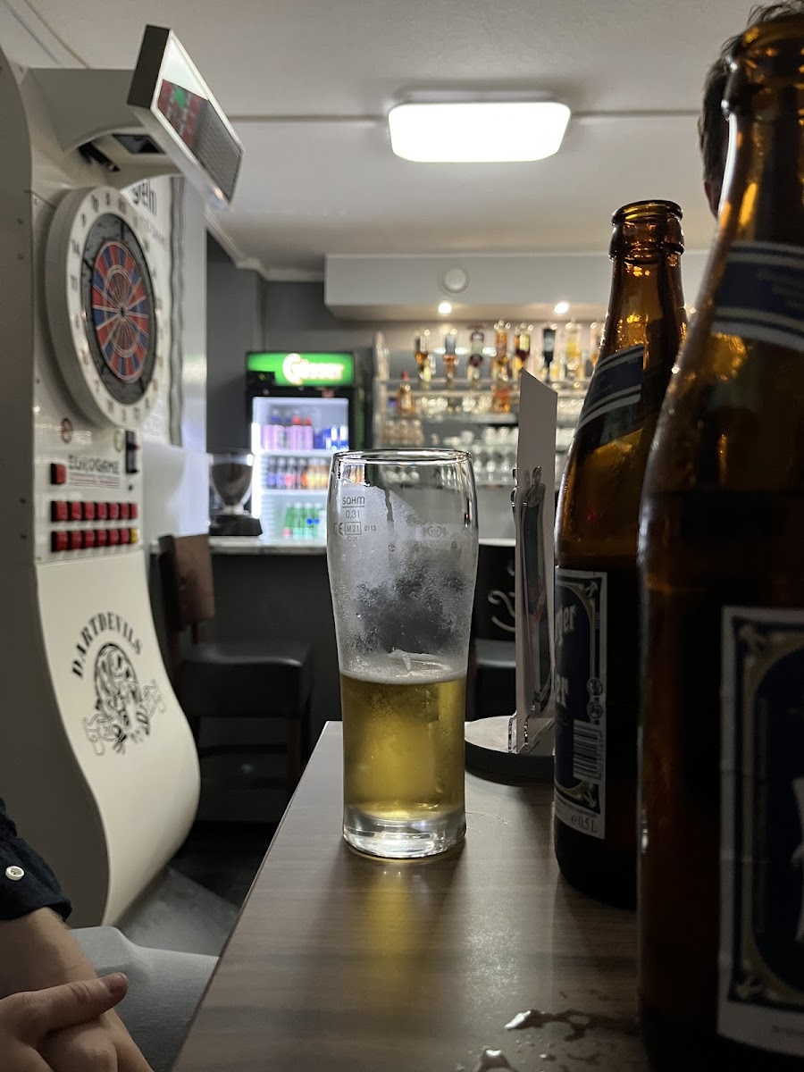 Cafe Bar Sechs - 4