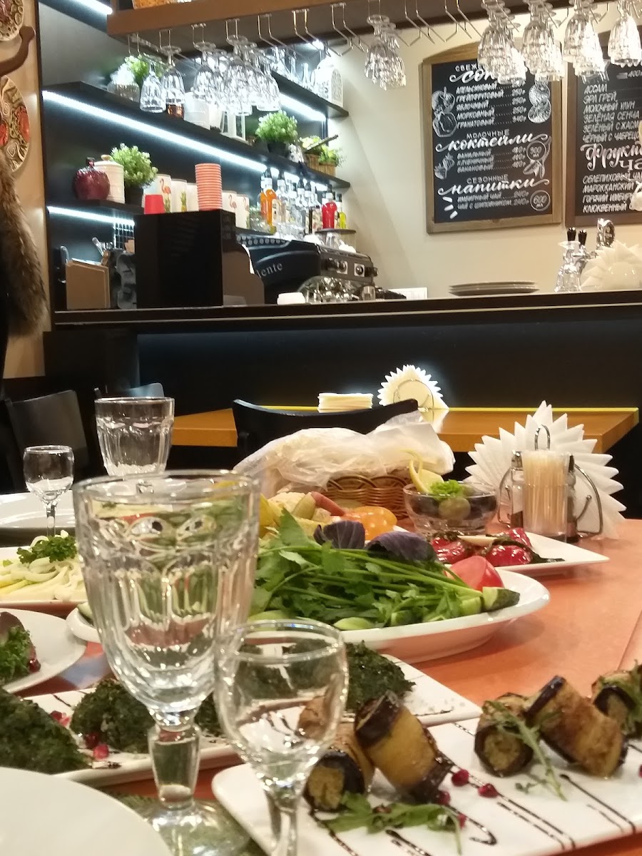 LavLavash - cafe and bakery - 9