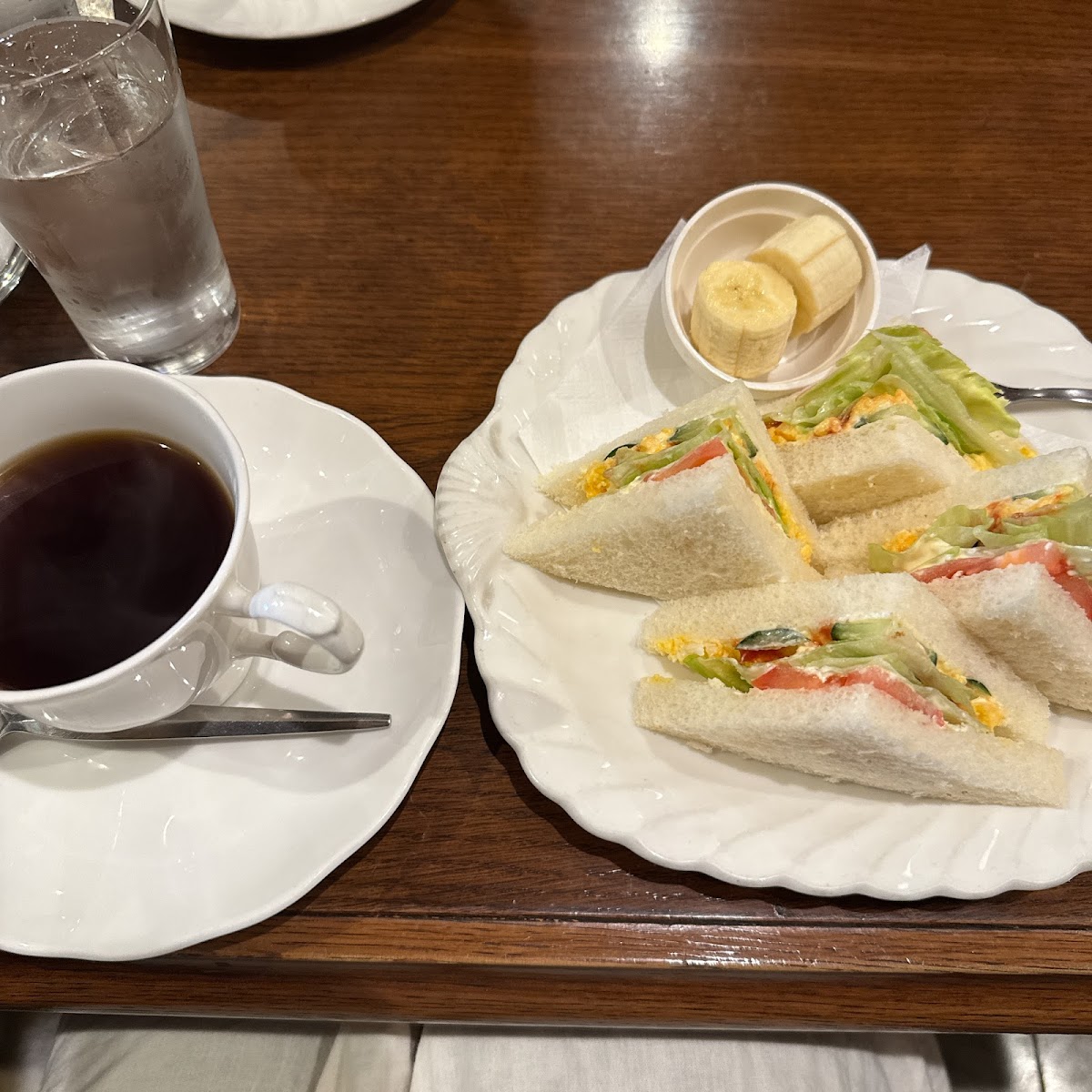 COFFEE & TEA NADA - 3