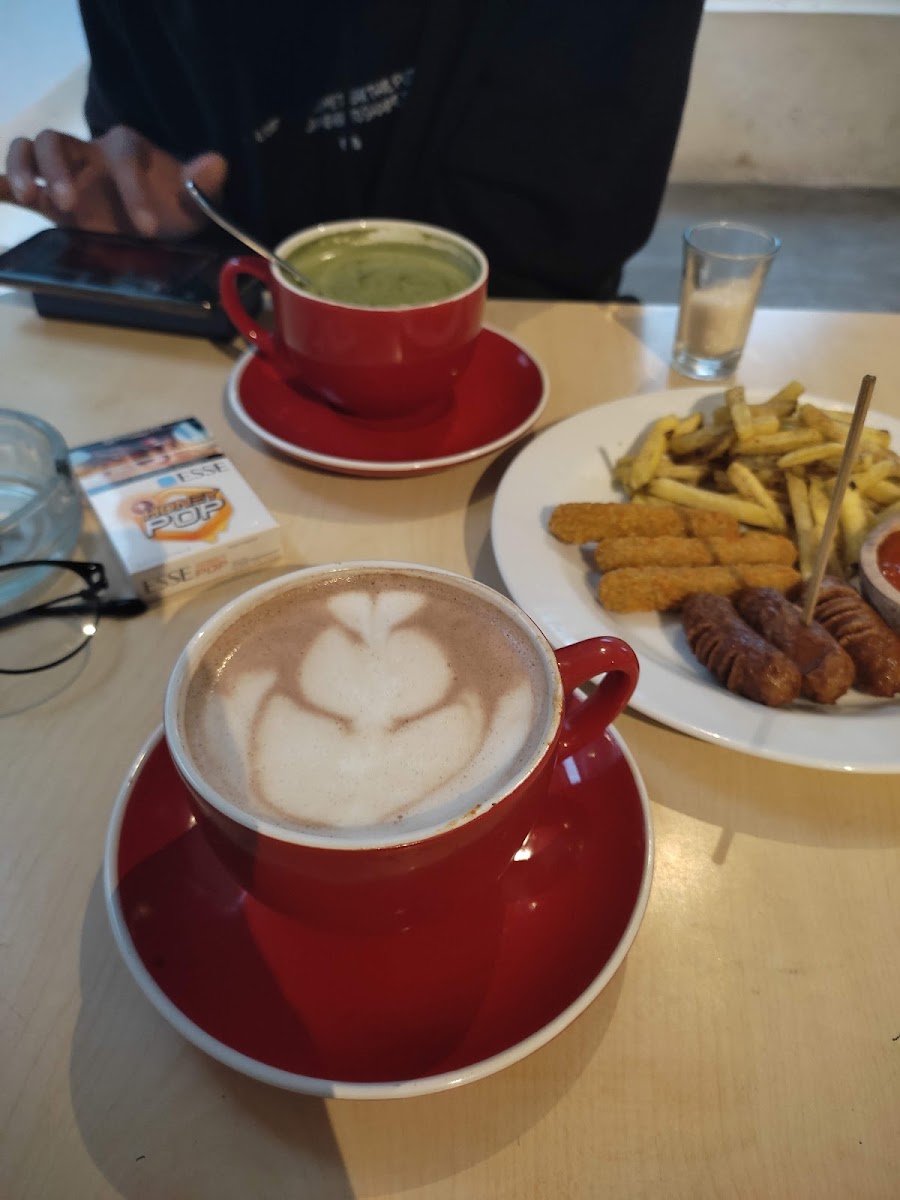 The Praya Cafe & Eatery - 2