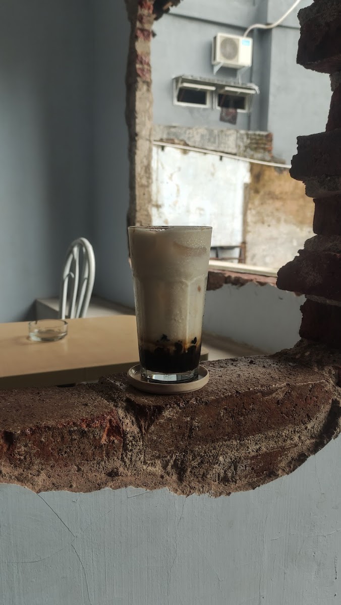 The Praya Cafe & Eatery - 7