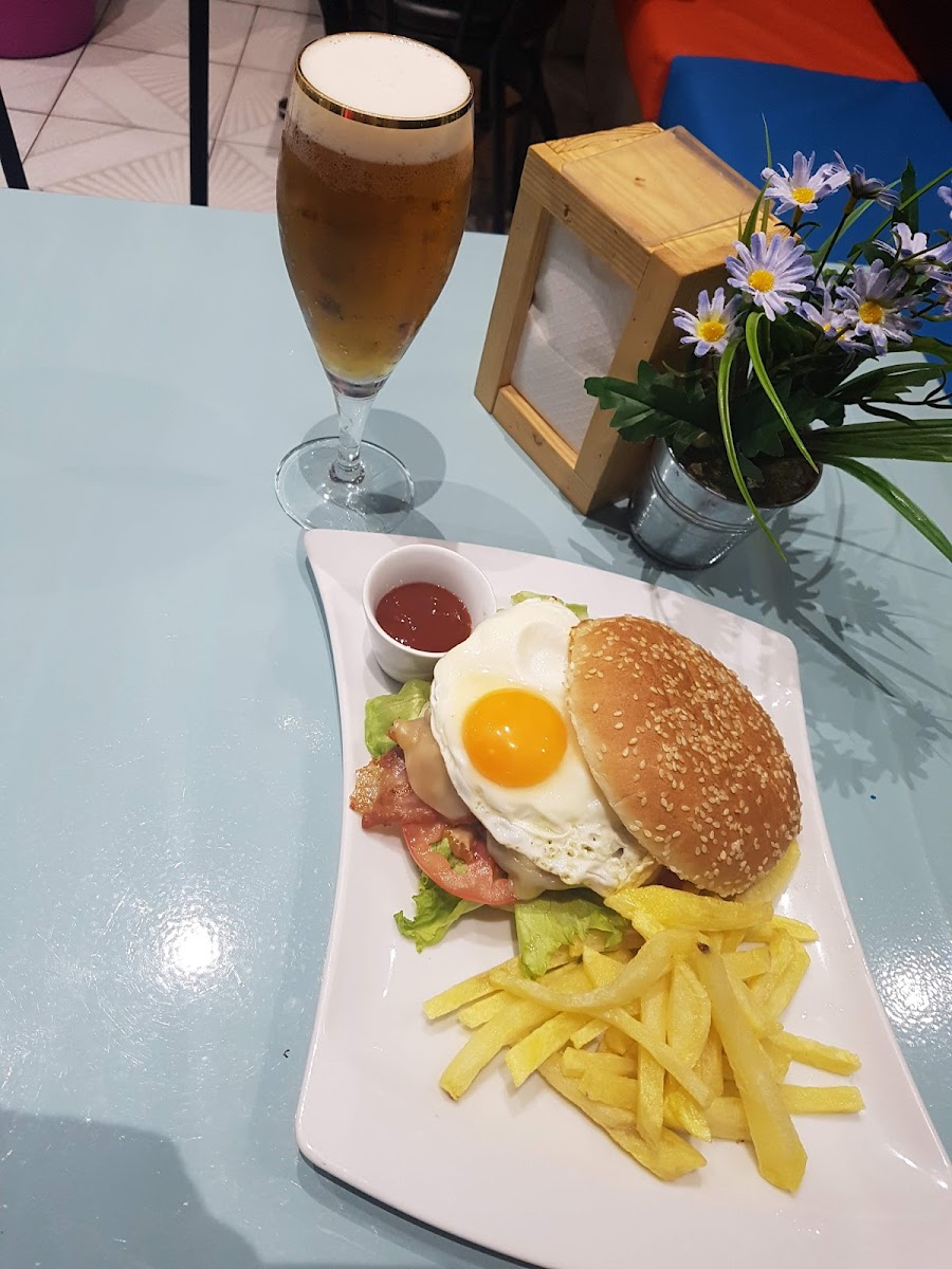 Cerveceria Sanlour Cafe