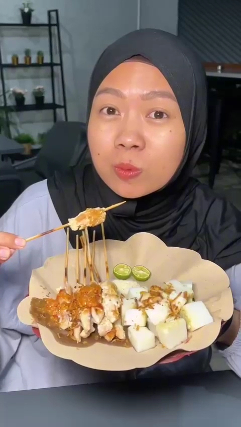 M17 Coffeeshop and Foodcourt - 2