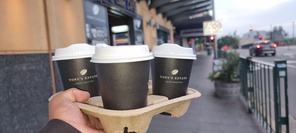 Lara's Cafe Liverpool - 10