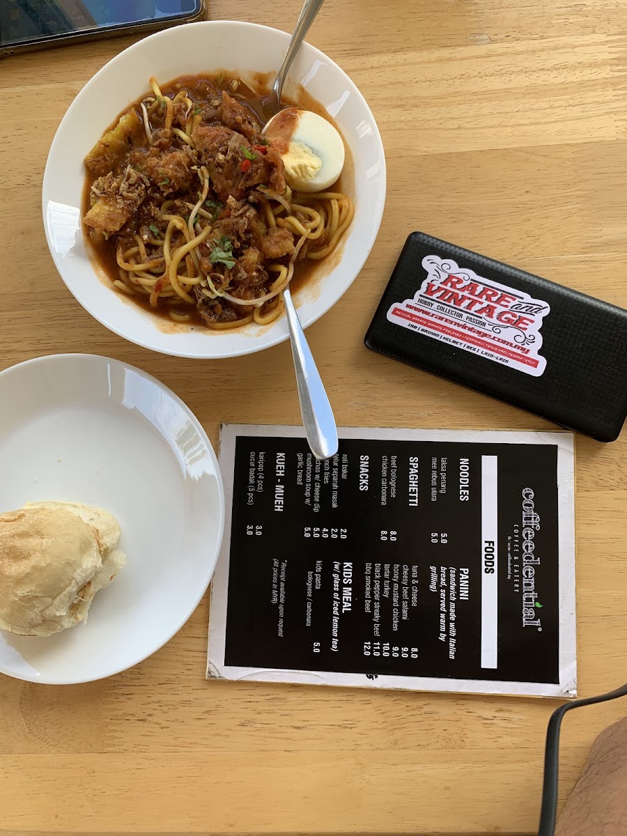 Coffeedential Coffee & Eatery - 7