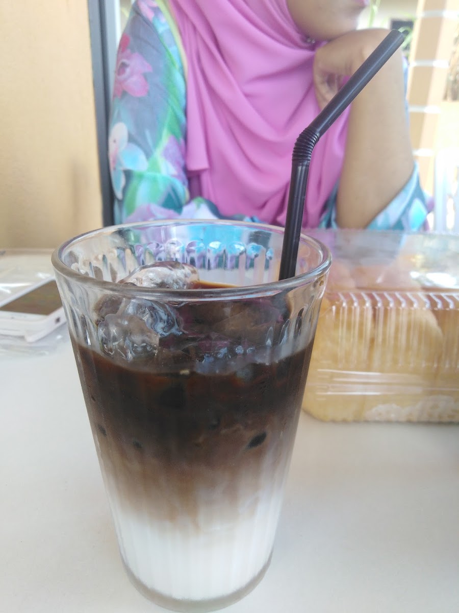 Coffeedential Coffee & Eatery - 5