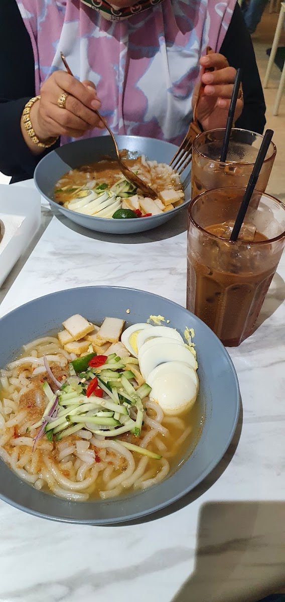 Coffeedential Coffee & Eatery - 7