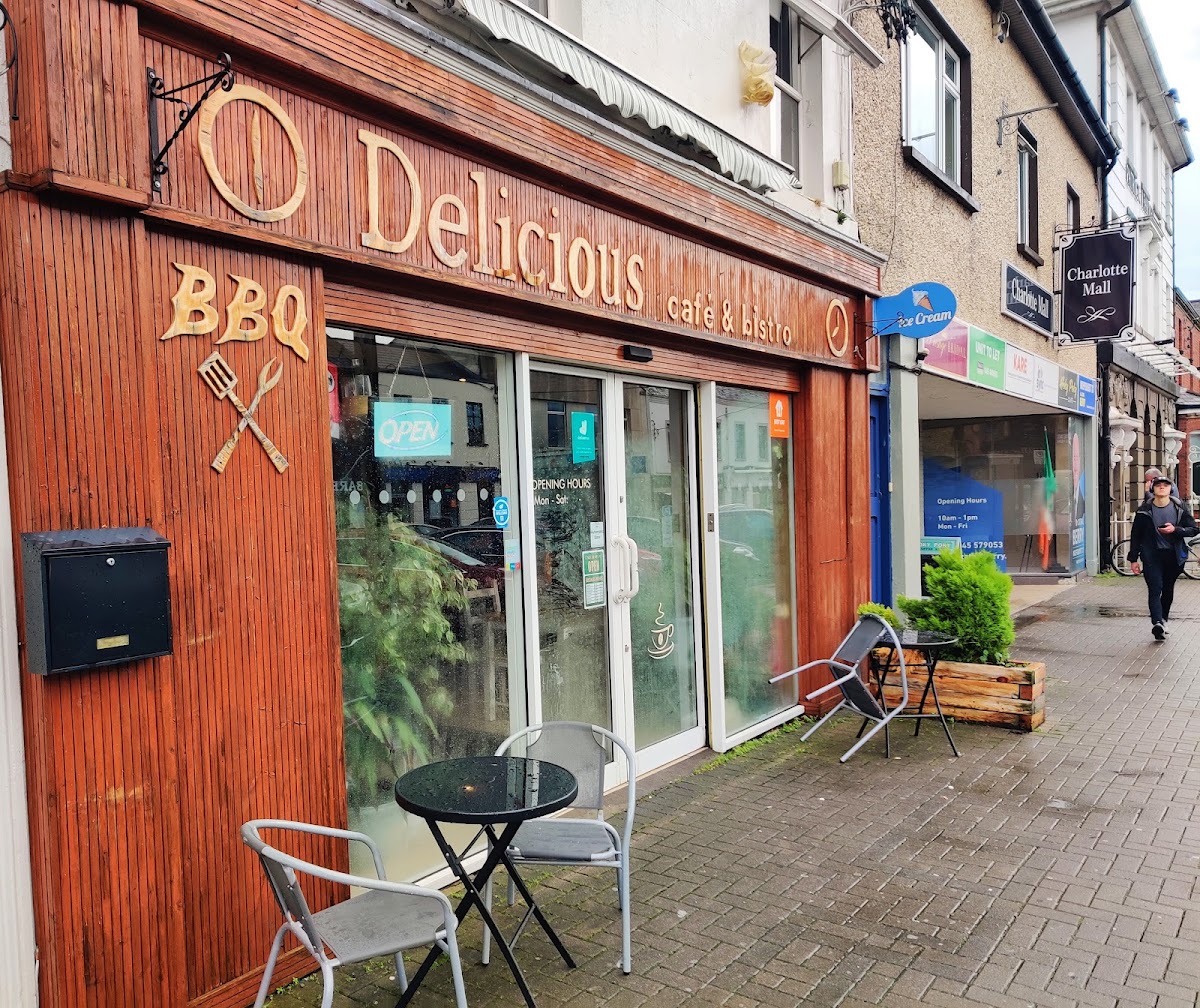 Delicious Cafe and Bistro