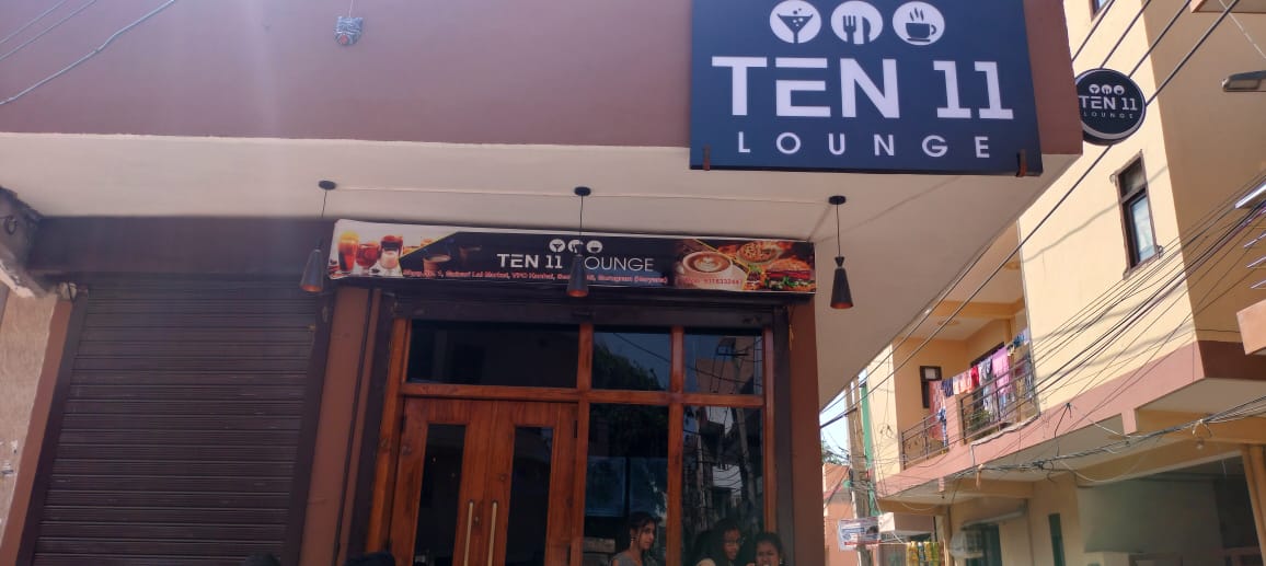 Ten11 Cafe& Lounge